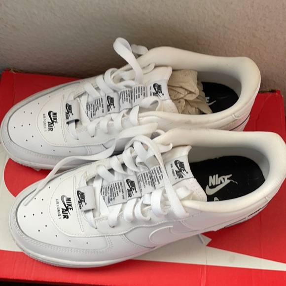 **SOLD** - Picture 4 of 8